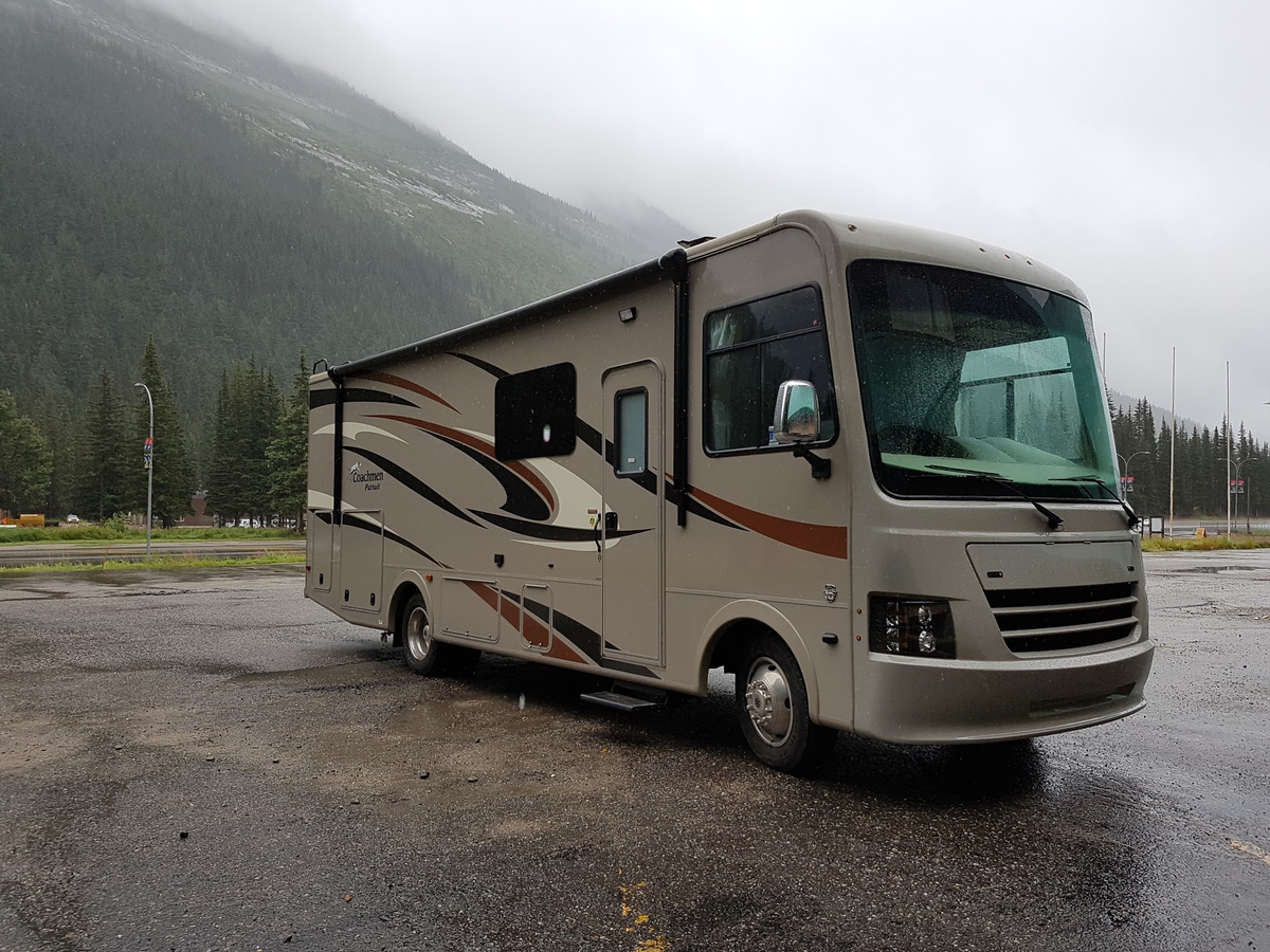 speaking of weird road trips I've done in various augusts: 4 years ago they gave us a bus-sized RV and unlimited gas to go drive around the mountains and shoot an advertisement about, er, RVing in the mountains