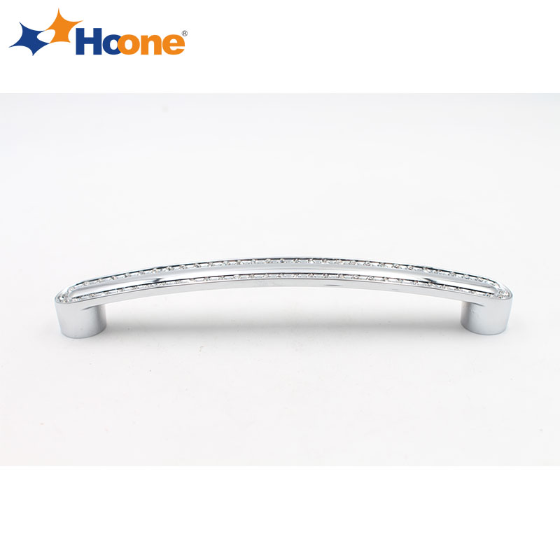 HooneHardware's tweet image. The QC team at Guangdong KaiYi Information Technology Co., Ltd. uses their expertise to control product quality as per high standards. #replacementcabinethandles #silverkitchencupboardhandles