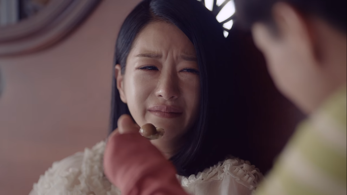 iconickdramas's tweet photo. we all thought that sang tae is the one who needs to be protected but in tonight's episode he was the source of strength of both mun yeong and gang tae. i love him so much 🥺😭 #itsokaytonotbeokayep14 #itsokaytonotbeokay https://t.co/aXOk1WTFO1