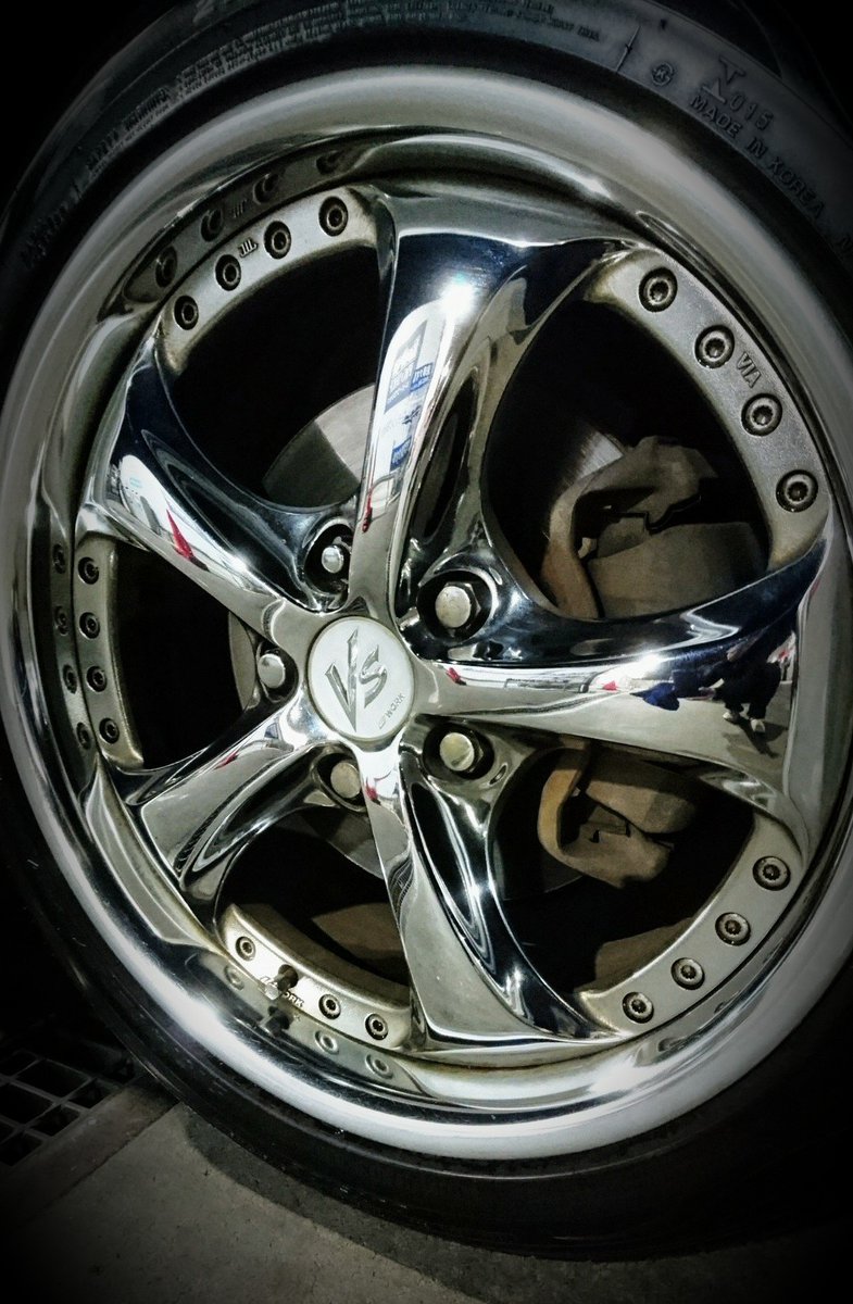 wlFdDmrwyaxB6nk's tweet photo. #お前らのホイール晒せ
1枚目📷 WORK VS-KF 17インチ
2枚目📷 レアマイスター ?🤔 18インチ
3枚目📷 モデューロ ?🤔 18インチ
4枚目📷 ?🤔 ?🤔 19インチ
#WORK
#WORKVSKF
#ワークホイールズジャパン
#レアマイスター
#モデューロ
#ホイール https://t.co/90f4QwSmOU