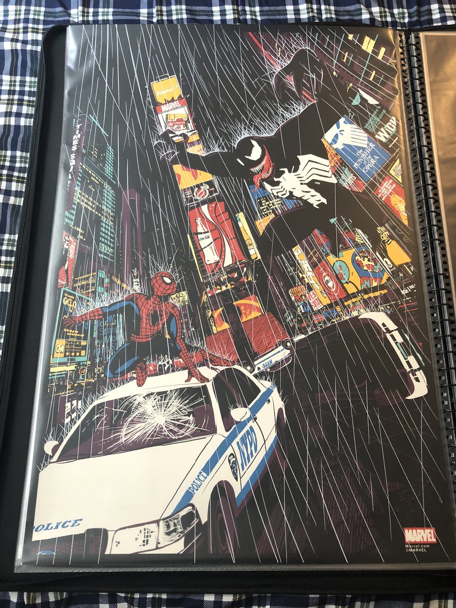 Day 4: Spider-Man vs. Venom by  @Raid71 for  @GreyMatterArt sample edition from Marvel HQ. Not sure how many samples there are out there, but there are some cool differences from the production piece like the NYPD logo and the Punisher of the Opera