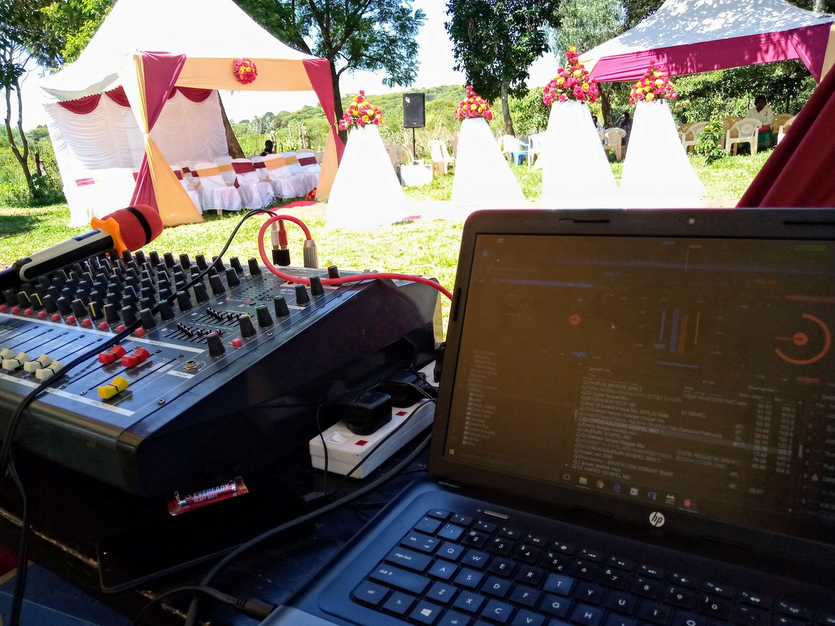 mc_danny_ke's tweet image. Life's too short to have boring events. 
#QualitySounds #SuperEmceeing #kibaki  mutahi kagwe
#sudi 
#Rihanna