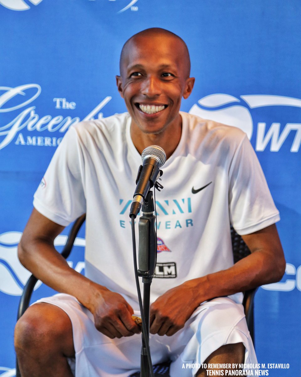 aphoto2remember's tweet photo. @WorldTeamTennis FINALS: @ChicagoSmashWTT v @nyempiretennis today @ 12 noon on @CBS. Lead into battle by their coaches Luke Jensen (NY) & Kamau Murray (CHI). See who takes home the #KingTrophy #everypointcounts
#WTT2020
#WORLDTEAMTENNIS
@TennisNewsTPN
#tennispanoramanews https://t.co/zRI4gWGhES