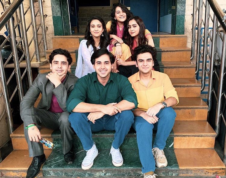 Falguni2801's tweet photo. This gang is everything ๐ฅบโค๏ธ!! I want those blissful days back ๐คง๐ฅบ!!! Love you all โค๏ธ!!
@irandeeprai @kristinapatel01 @kristinapatel01 @ayesha_kaduskar @Ashisinghh @raghavdhirr
#yudkbh #ashisingh #gang #potraitart #samudit #swapreena https://t.co/ACgXVTCvAR