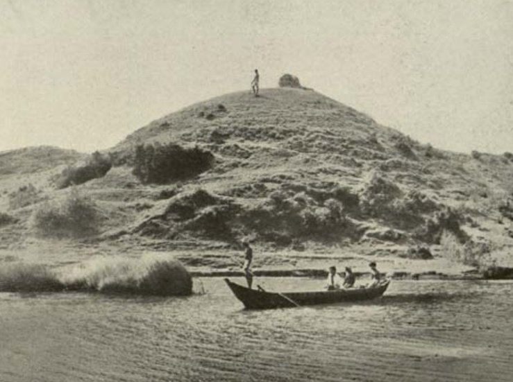 Pic 1 : A general view showing the part part of western defences with the stream in foreground looking north-east. The stream was known as river Gandhavati and now as Gangua Nala.Pic 2.: North-West corner with Gangua stream in the foreground.