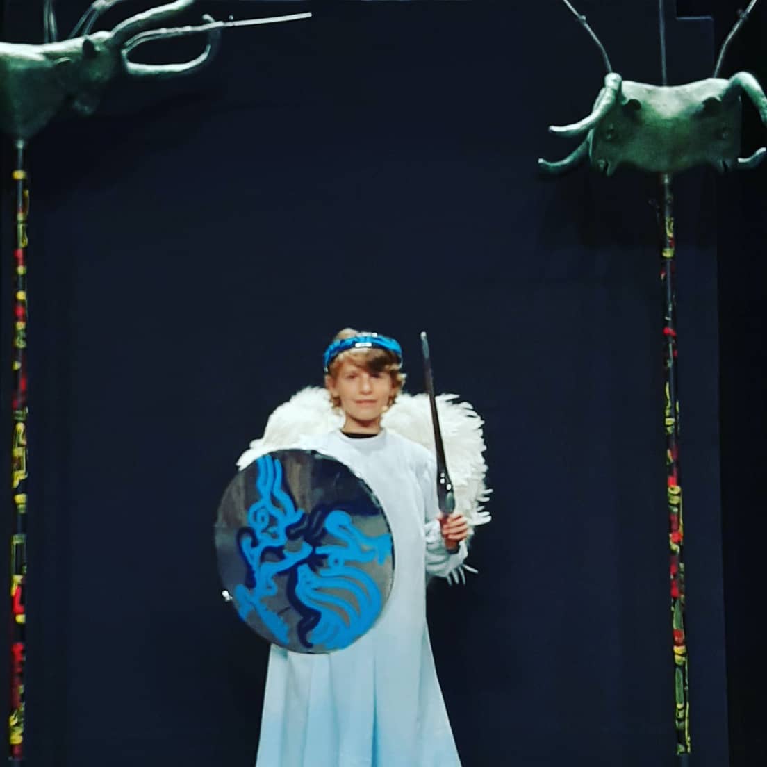 ⚠️ATENCIÓ⚠️ El nou Àngel del Ball de Diables de Vilanova i la Geltrú, en Bernat, es dirigirà a tots vosaltres avui a les 21:00h per primera vegada. Estigueu atentes a les xarxes!