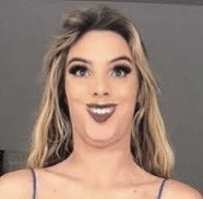 BitchesUseless's tweet photo. @ismailwzrdv4 lookin like the black version of lele pons when she try to make a funny face https://t.co/jRpkVEZiDL