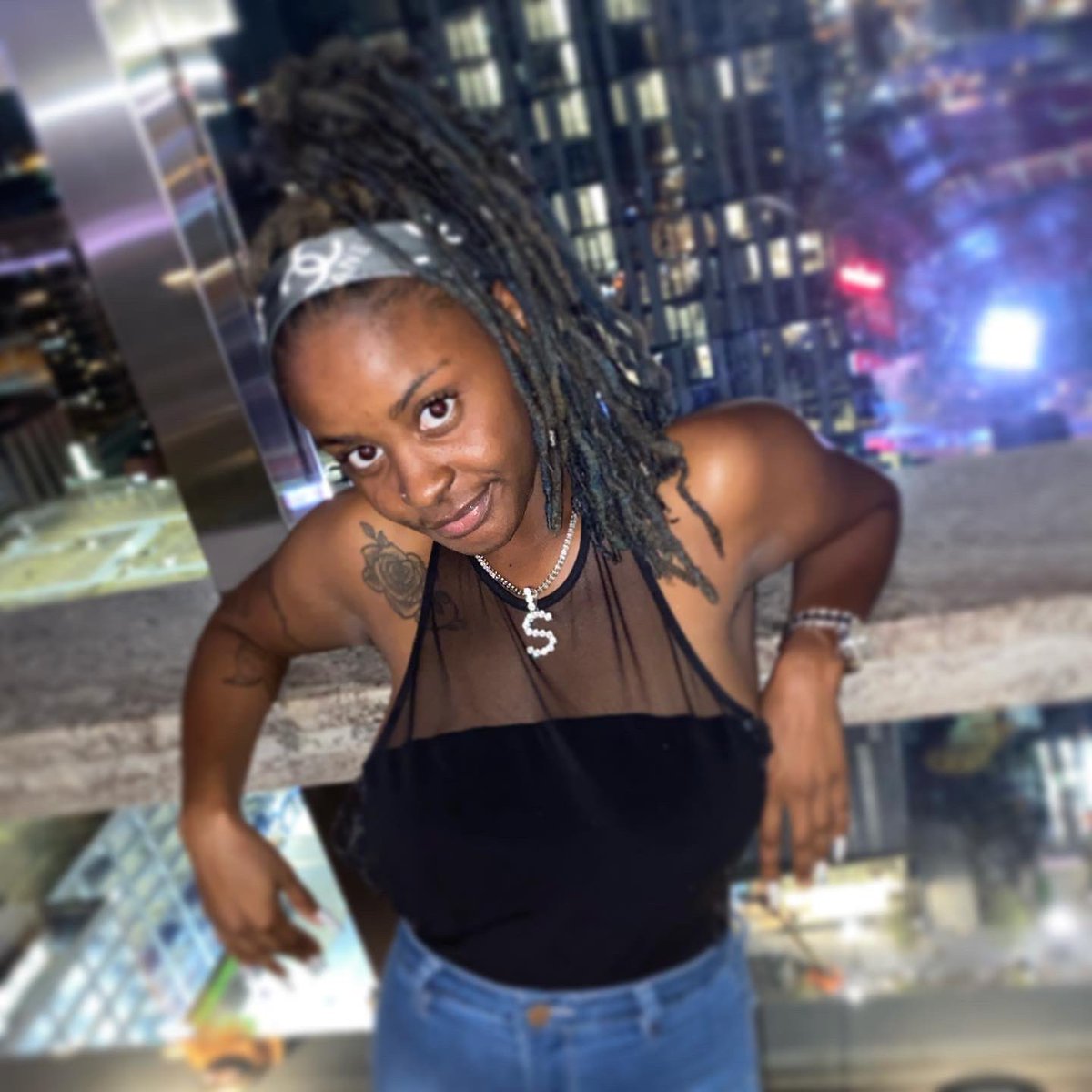 thatgirlsonye's tweet photo. Bad Vibe 💋
#360bar #livin https://t.co/oBJMttPtID