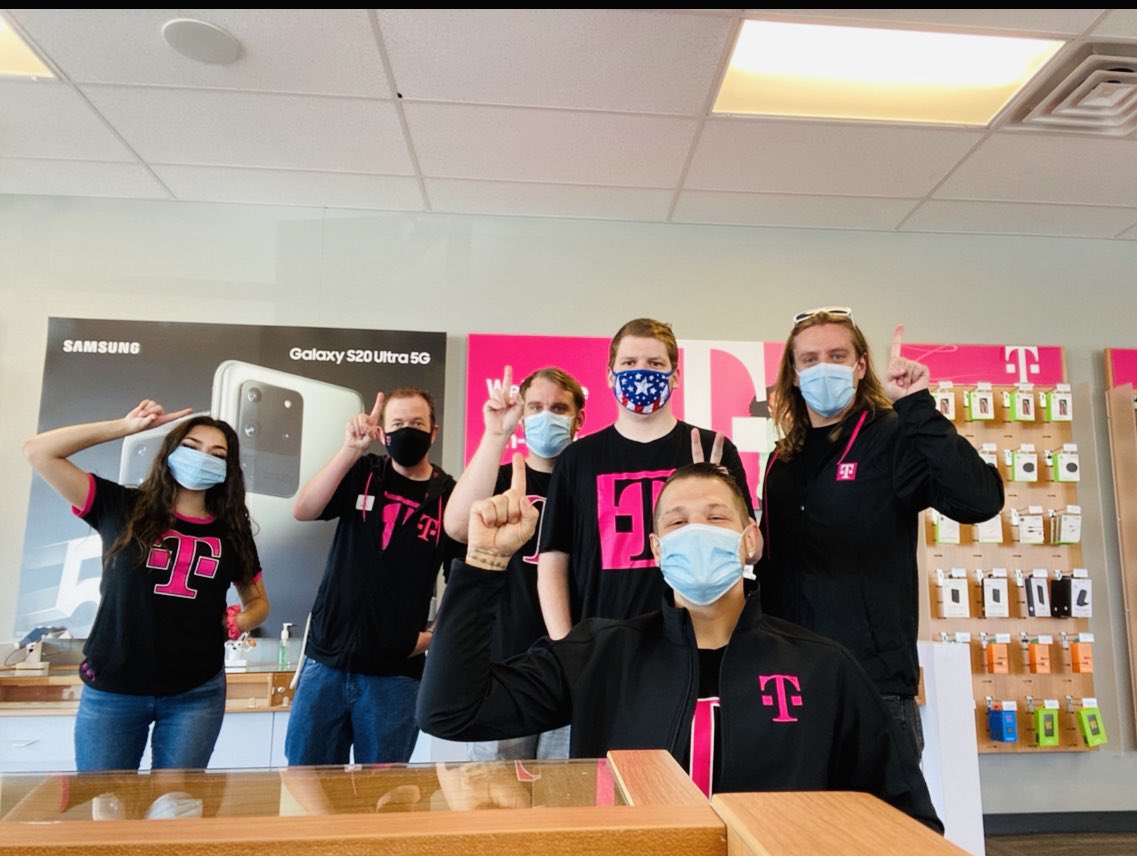 The A-Team is here!!! Parker store is ready to ROCK the T-Mobile world!!!

#CoolestKidsOnTheBlock 

#WeAreTMobile <a href="/CSource_Tweets/">Connectivity Source</a> @Eric_CSource <a href="/MikeSievert/">Mike Sievert</a> <a href="/JonFreier/">Jon Freier</a> <a href="/Shawn_CS1/">Shawn McKinney</a> <a href="/Maxwellqm/">MQM</a> <a href="/scotthou1/">Scott Aronstein</a> <a href="/miss_sprint_cos/">Corey Taylor</a>