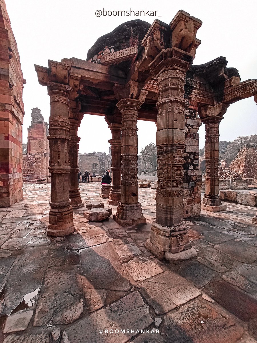 The defaced Ganesha or stone lotus on the pillars of  #QutabMinar is not what hurts the most. What hurts when some people say, North India is more of "Cow and Gobar" Minus the Islamic architecture. #BoomTravel