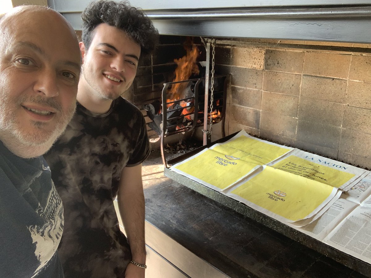 gyunes's tweet photo. @marcos_galperin @Mercadolibre Asado por mi cumple y @Mercadolibre. 2 de Agosto. https://t.co/tfRLNQt8yg