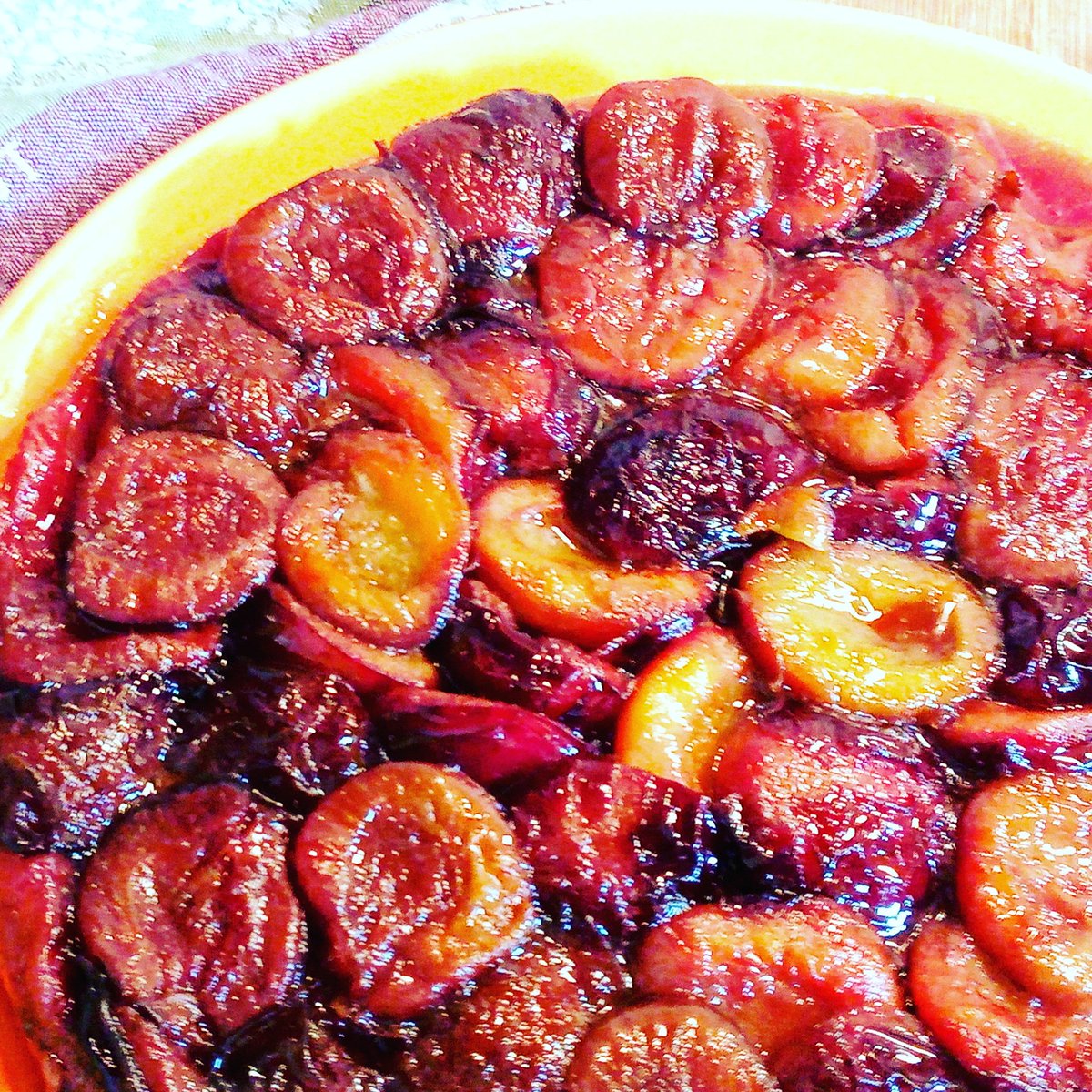 Veggie Summit: Das is(s)t es Mega Pflaume - Mega Kalorien!  😍 namnamstyle.com/2020/07/das-is…