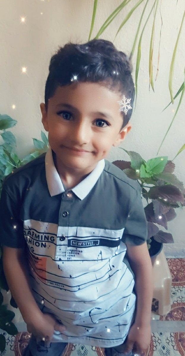 احلى زلمه 🥺🥺😭😭😭
بجنن