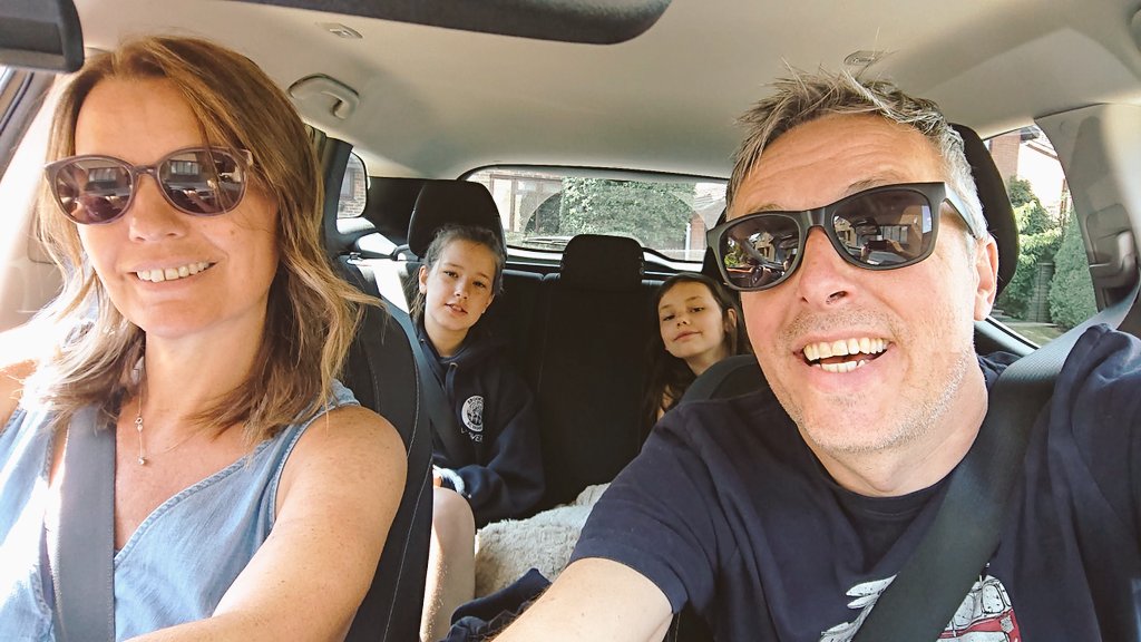 andyhodgsontv's tweet photo. Another day.
Another drive in movie!

Today I was grabbed by the GOONIES @HurtwoodPark @Cinedriveuk
#sundayvibes https://t.co/fPl1LVrgSu