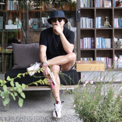 Tirasan Sahatsapas tweet media