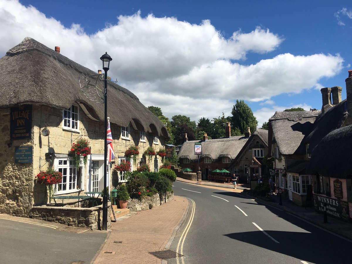 GuyPhillipson's tweet photo. Another glorious break on the Isle of Wight, celebrating our 30th Wedding Anniversary (on our wagon!).Here are my favourite 4 pics, including Bembridge sailing, Shanklin village and Steephill Cove. Hope you like 🙂@iwcponline @VisitIOW #IsleofWight https://t.co/TA7E7U7GO0
