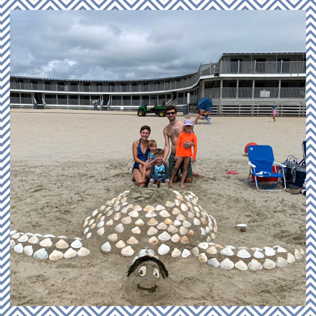 BonnetShoresBC's tweet photo. Awesome sand creations at today’s sand castle contest. Great job!! ☀️🐢⛄️☀️#BSBC #SandCastle #SandTurtle #SandSnowman https://t.co/IFDqvg4mKq