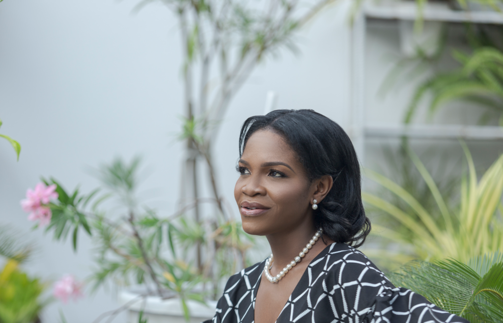 TechLady_'s tweet photo. Our #mondaycrush is Omowale David-Ashiru @omowaleda
who has worked for more than 12 years in various tech firms. She is the Country Director for @Andela_Nigeria and is the first woman to occupy that position.
#TechLadyProject #WomenInTech https://t.co/VXdUpN4OG6