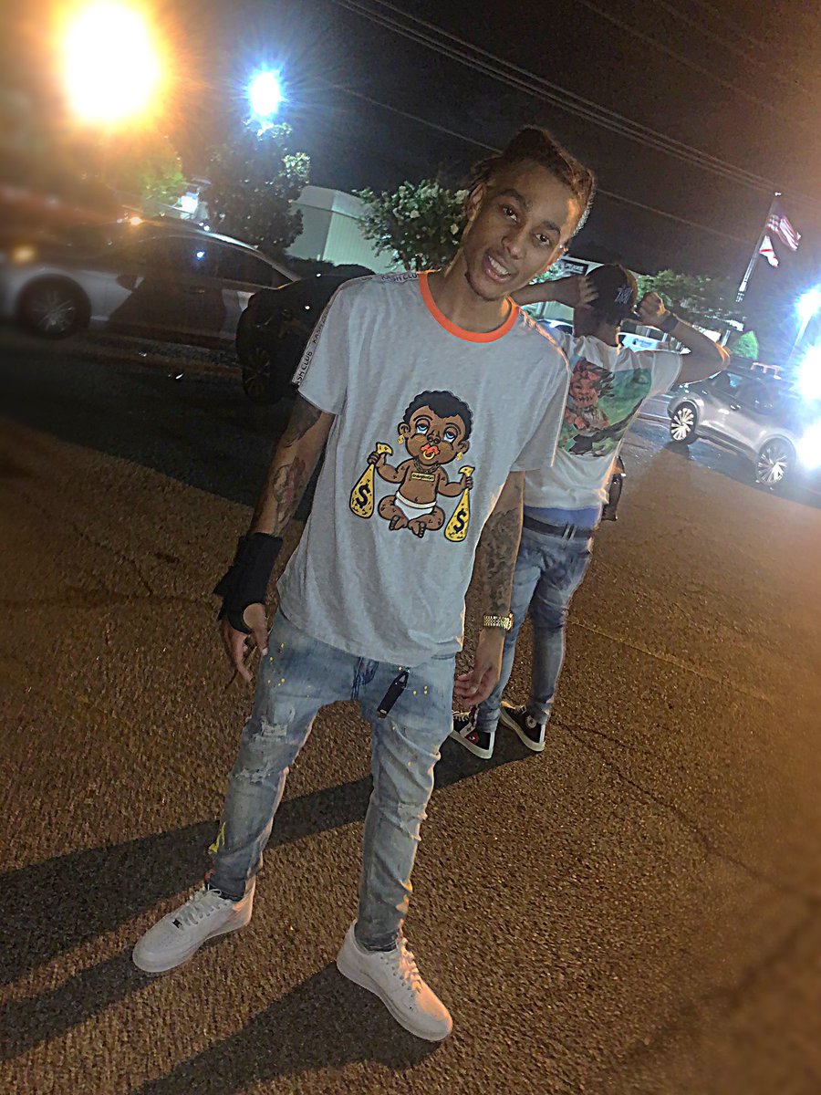 ayethatsdtown's tweet photo. They Gone Drop Salt Cause of who you is ππ― #KashClub Go getxha one π°π£ https://t.co/IYCbFFW9ca