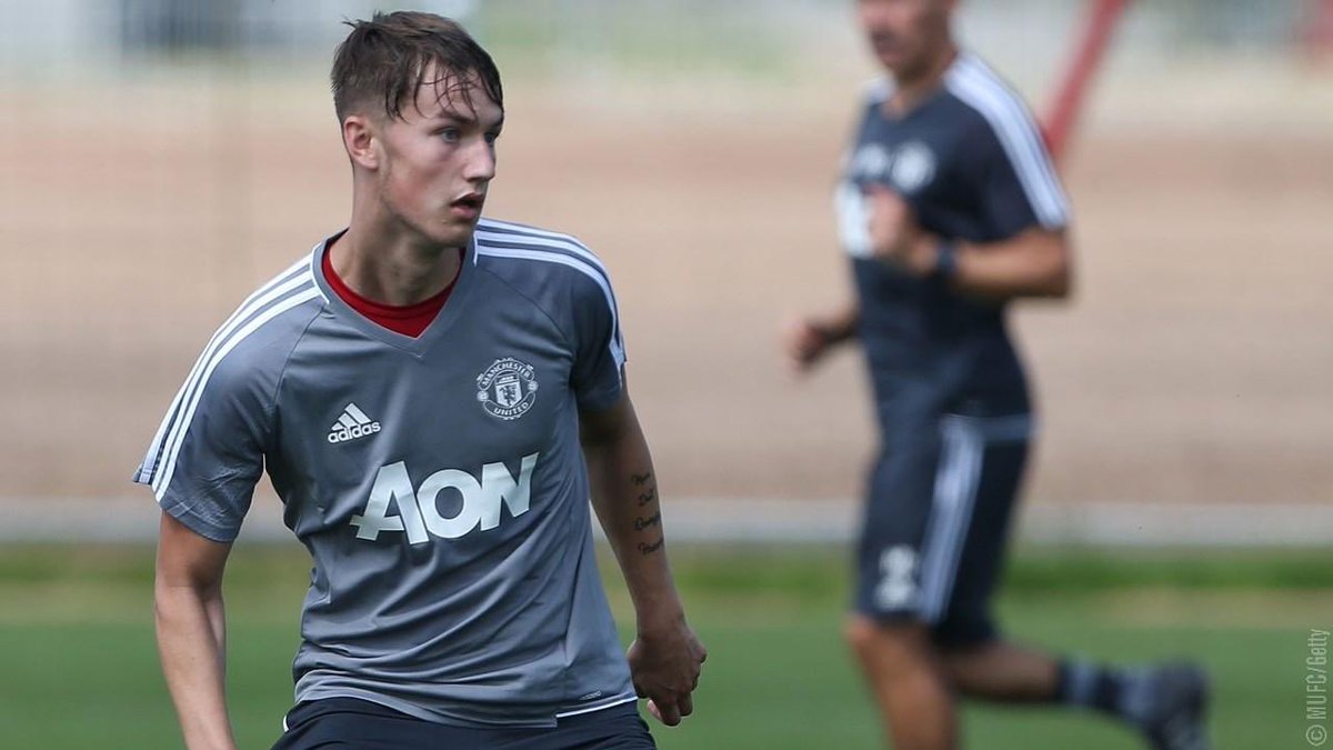 BarrowAFC's tweet photo. ⚠️ BREAKING NEWS ⚠️

We are delighted to announce the signing of highly talented midfielder Callum Gribbin! 🙌

The former Manchester United academy star joins us on a one year deal, with a further year option.

📸 - Manchester United 

#BarrowAFC
#BackTheBluebirds https://t.co/qseJH34zOu