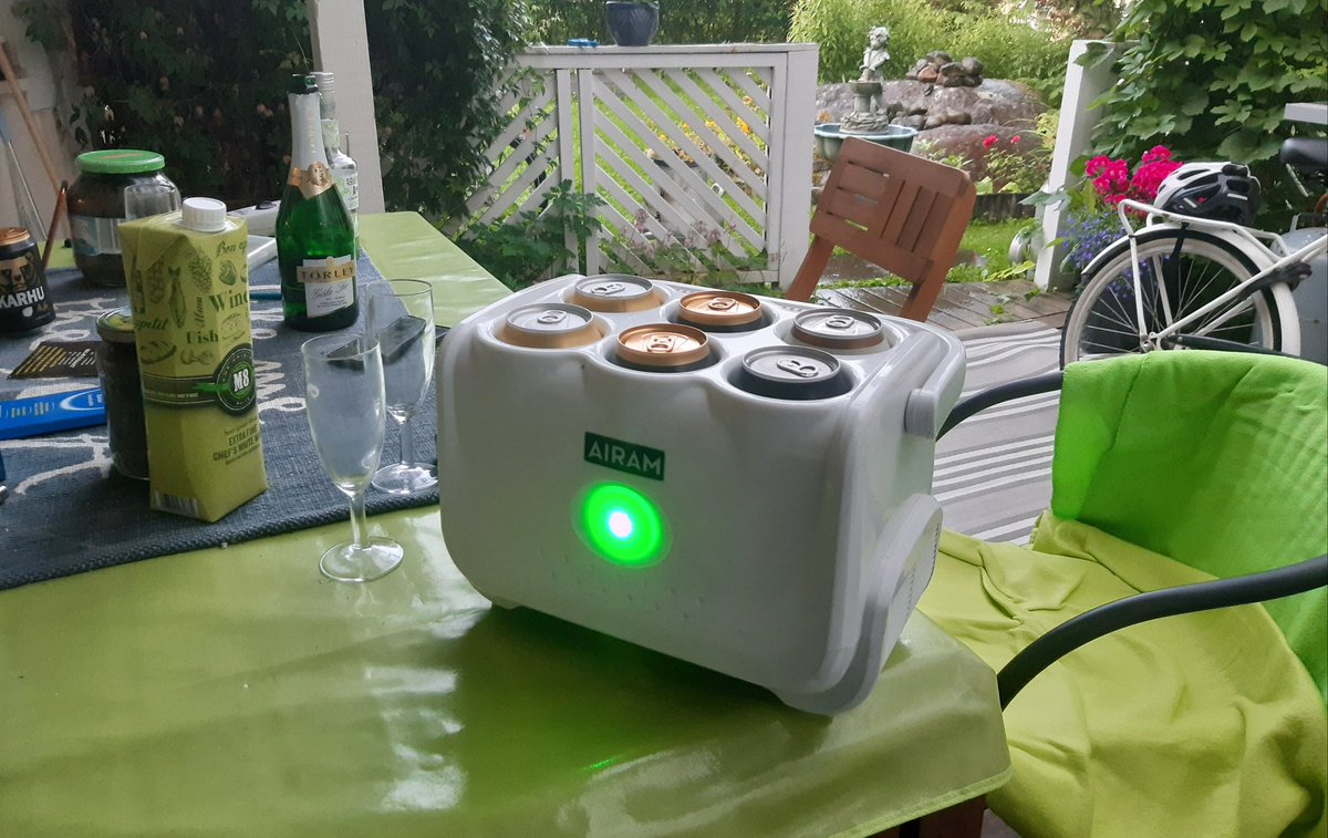 SaariJarno's tweet photo. #Sunnarit 🍾
Airamin kuuspyttyinen näyttää hyvälle idealle vihreää valoa. https://t.co/okb5Pm3xCR