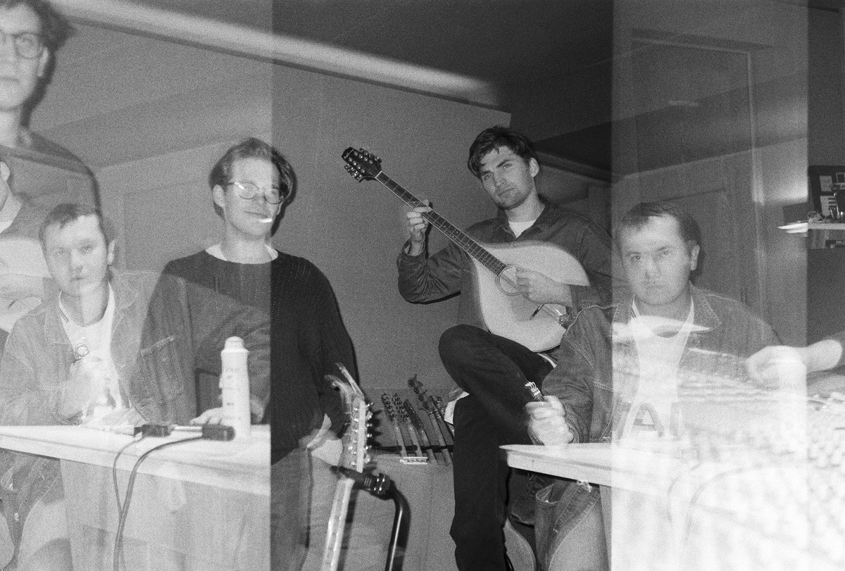 Jolyon Thomas (@jolyonthomas) on Twitter photo #TimsTwitterListeningParty <a href="/_TheMagicGang/">The Magic Gang</a> "The Old Nags Head" - The secret tack that never made it. #TimsTwitterListeningParty <a href="/_TheMagicGang/">The Magic Gang</a> "The Old Nags Head" - The secret tack that never made it.