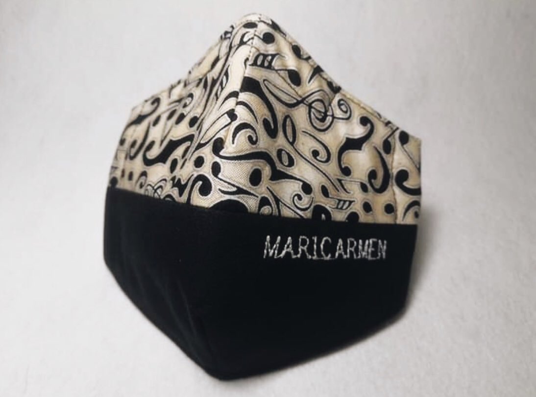 JaimeRibaFer's tweet photo. Mi padre hace unas mascarillas QUE TE MUERES con mucha ilusión, y cuesta 0€ dar un RT para ayudarle. ¿Le echáis una mano, por favor? 💖 https://t.co/lIGVq9JnPz