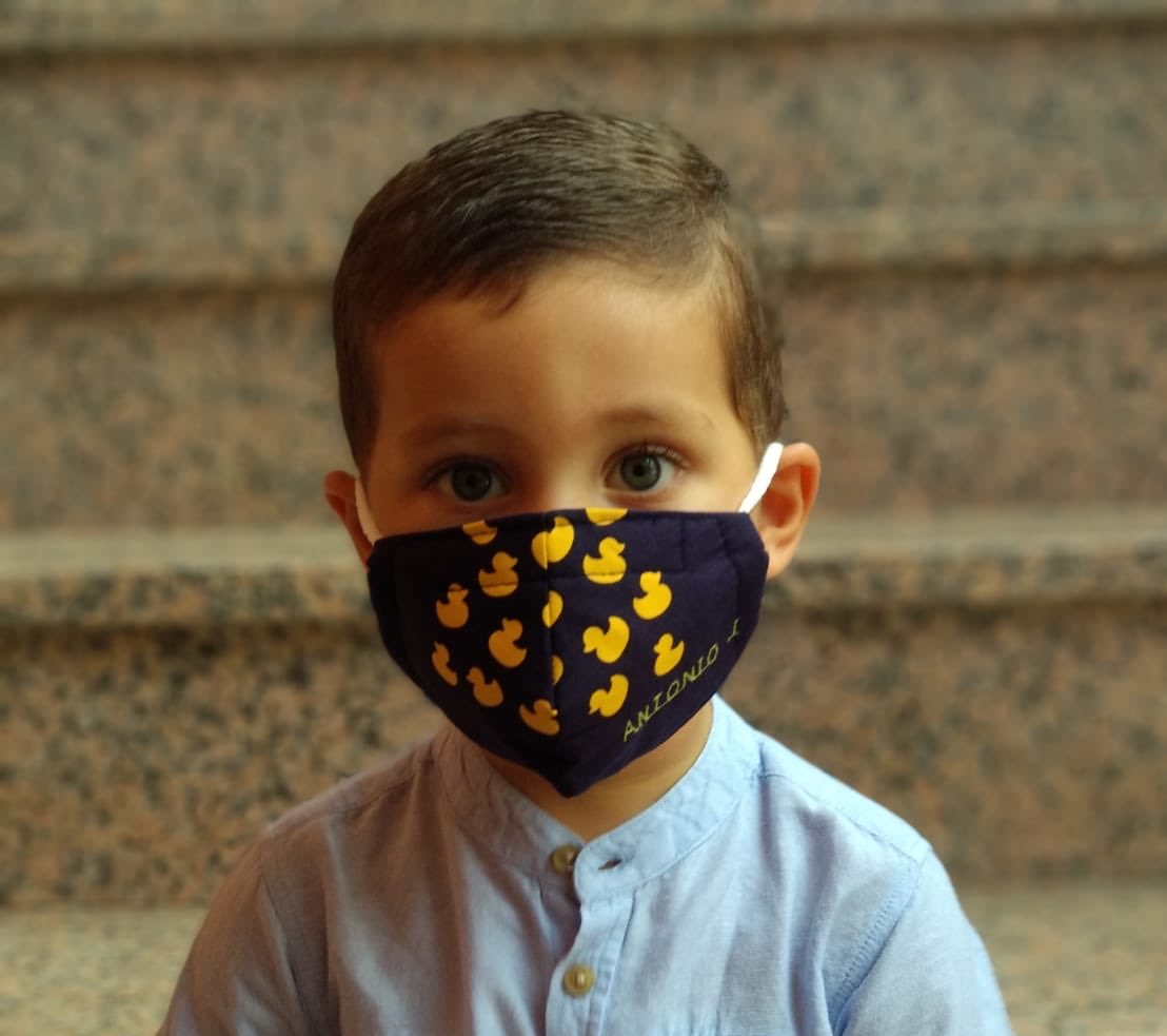 JaimeRibaFer's tweet photo. Mi padre hace unas mascarillas QUE TE MUERES con mucha ilusión, y cuesta 0€ dar un RT para ayudarle. ¿Le echáis una mano, por favor? 💖 https://t.co/lIGVq9JnPz