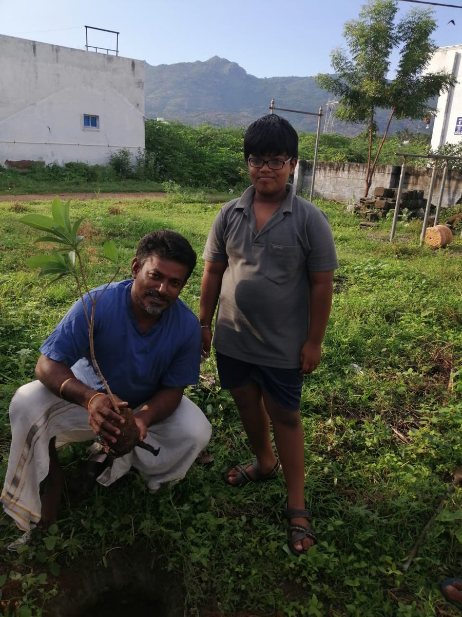 VasdhathR's tweet photo. மரம் நடுவோம் https://t.co/hKwfgxyNU2