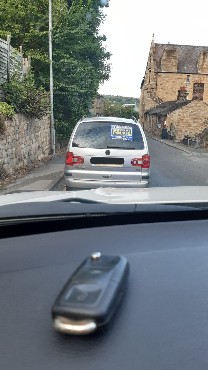 Vehicle stopped Dewsbury. Driver found to have no licence, no insurance and using the vehicle in a dangerous condition. Vehicle seized and driver reported! #T4 #RPU