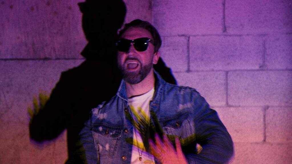 CeeFor's tweet image. Fuck TV, we on @youtube 📺 #NetNeutral video, link in my bio 🎥⁣
⁣
📷: @king.richardd instagr.am/p/CDZTaRuDDtk/