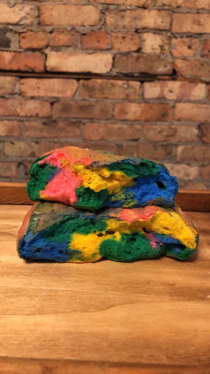 ColinsTime2Bake's tweet image. I hear everyone’s doing cloud bread these days. How about Rainbow cloud bread? #cloudbread