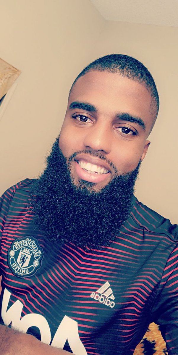 YMoney94's tweet photo. #Beard brought to you by: @kreyolcosmetics (https://t.co/LibjouObdY)
Shop with 'em, use my code "Chris15" 🧔🏾 https://t.co/uJwEz7IoWH