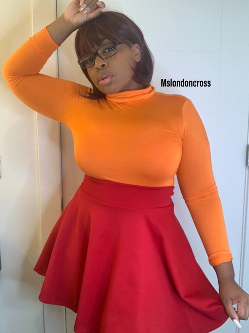 Velma cosplay https://t.co/qBpDqg5I4U<a href="/tag/bussltchallenge"class="tags"><span>#bussltchallenge</span></a>