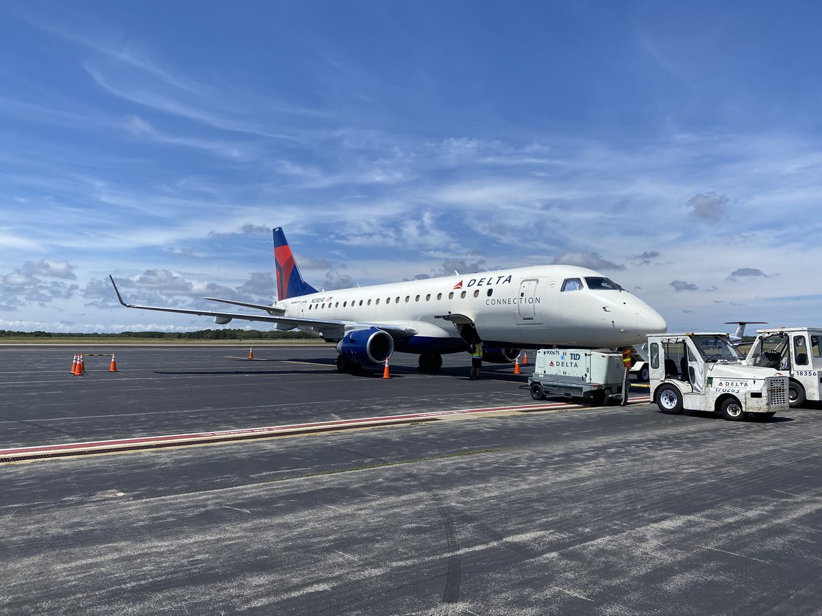 Great job today <a href="/Delta/">Delta</a> 👍✈️💯 #SmartFlyer appreciates all you do.