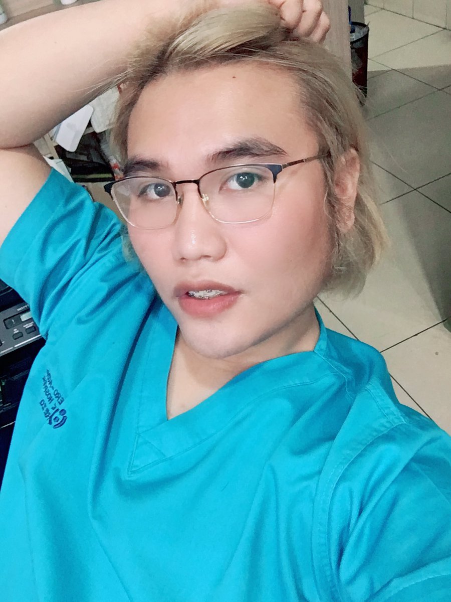 nascerezo's tweet photo. Mrs. sen. Villar pangeng break!!! 😂😭 miss ko na maging fresh ulit!😂😂🥺
#Covid_19 #SaveOurFrontliners https://t.co/OMyZ9xGcMW