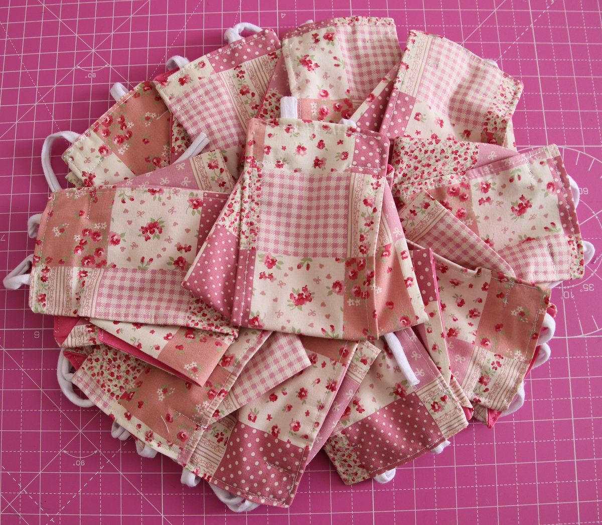 ICEAlertwallet's tweet image. We have a few face coverings in stock, all double sewn, soft ear ties, double layer cotton, Made in Britain and a larger covering.  We make a quality product with a lot of thought. heartfelt-products.com