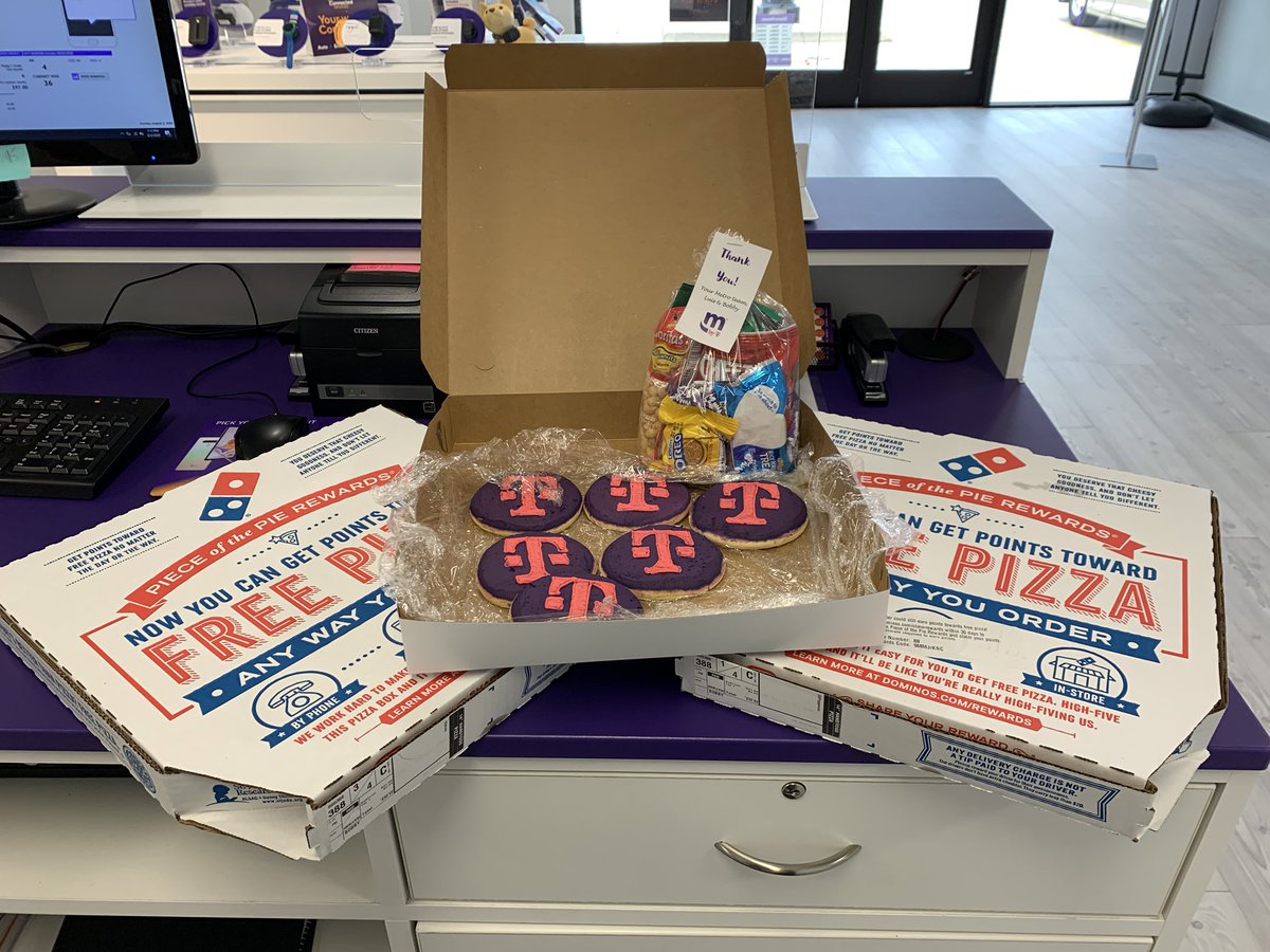 bobbyjsandersjr's tweet photo. Amarillo, TX Metro by T-Mobile is pumped about T-Mobile’s Day 1!! #WeAreTMobile 
#SouthNeverSettles
#TexasDNA
#TexasNorthwestPride @cjgreentx @erinkorski @JonFreier @TracyNolan_ @MetroLou2 https://t.co/yfwjVOUNTu