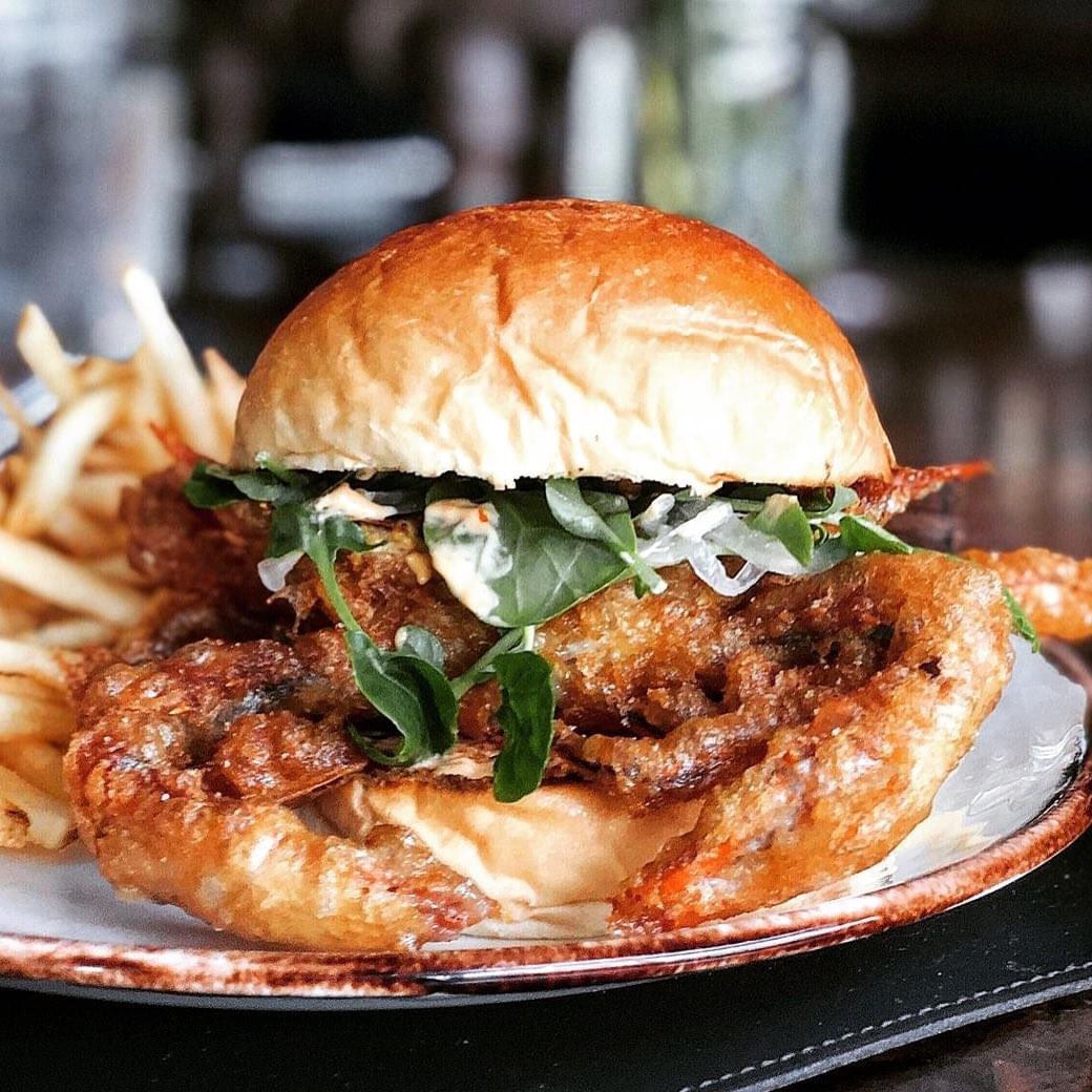 So big it barely fits on the bun!!!  Soft Shell Crab Sandwiches for Sunday Funday!! On the menu for brunch and dinner <a href="/hummingbirdotx/">Hummingbird</a> thank you @capitalseaboard #softshellcrabs #softshellcrabsandwich #eatlocal #sundayfunday