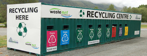 taiwoadewole's tweet photo. Now that @Lawma_gov has moved from #BlueBox to #LagosRecycle,I think there is a need for massive Advocacy&amp;Enlightenment of people in @followlasg,there is a need for deployment of the Drop Off Centers and integrate the informal sector to work with the Recyclers at these centers https://t.co/5R0rs4ul3X