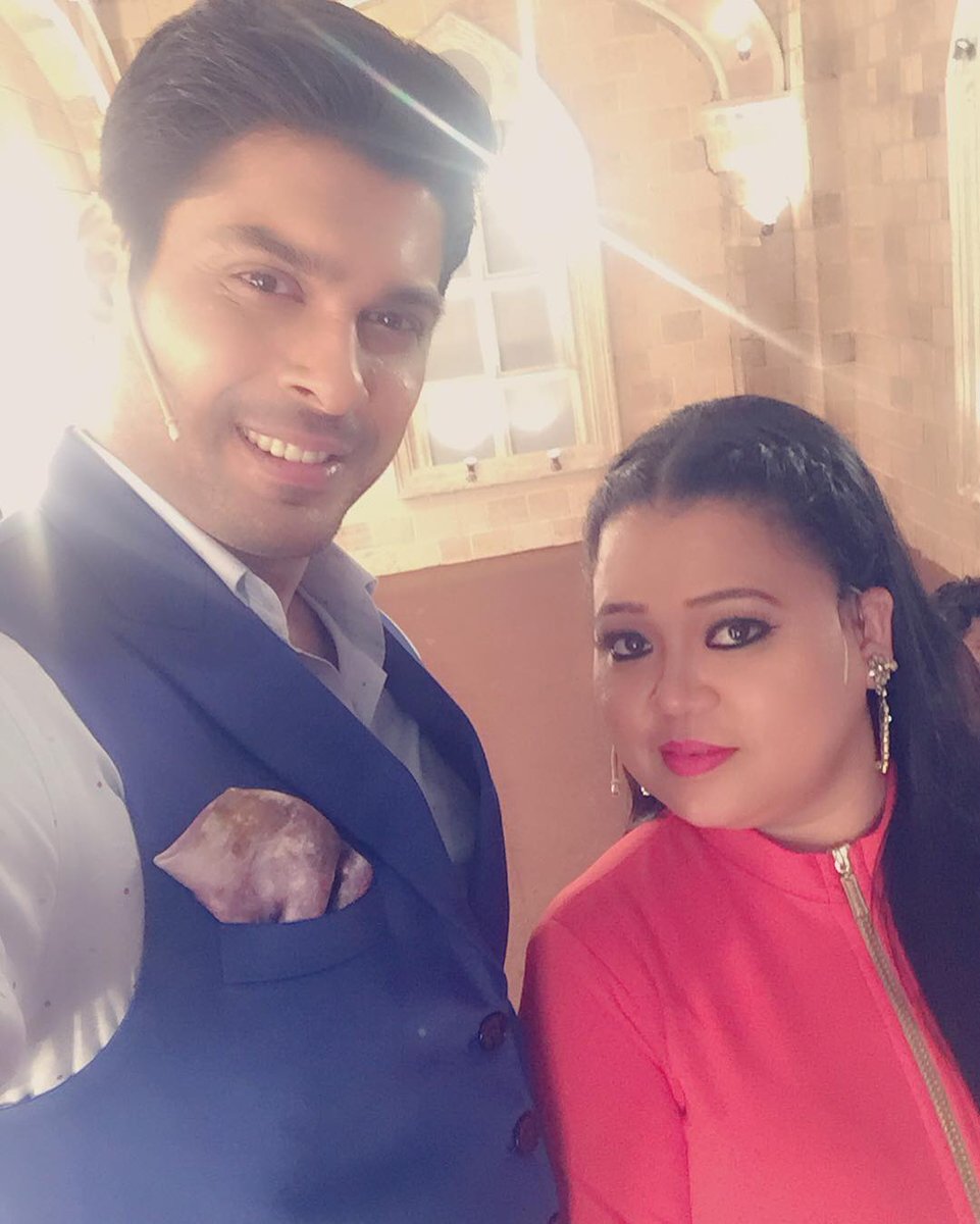 Aahhh! Bharti x Sidharth.IGT days...enjoyed these anchors.drama, fights, fun, sbkuchh!Specially when igt team has to introduce new city...These guys were always hilarious in that!  @bharti_lalli