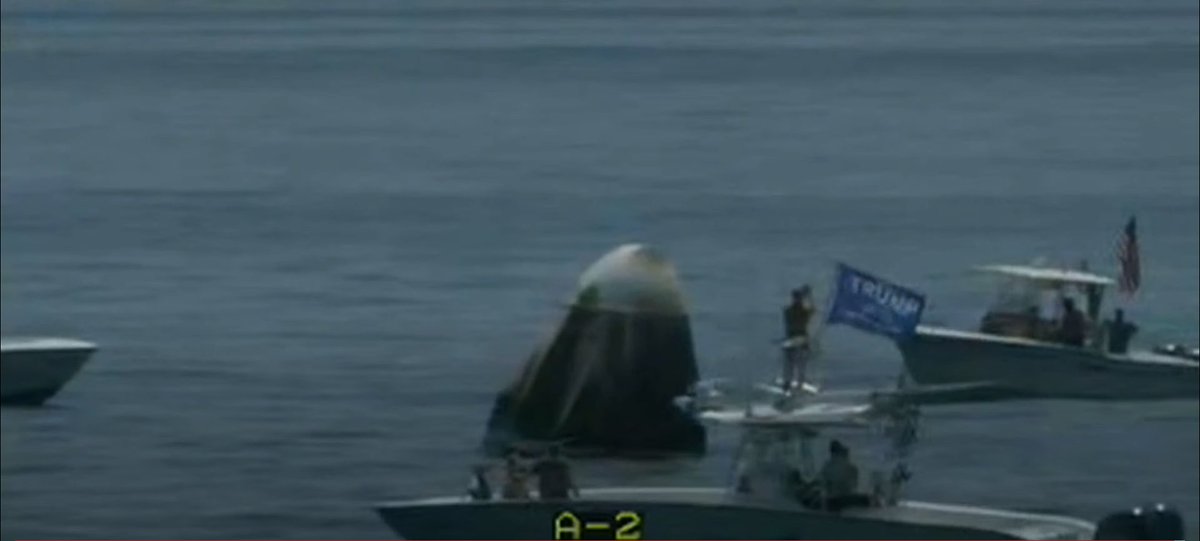 ZachPerkins_'s tweet photo. Who done it!? @SpaceX @NASA #Trump2020 https://t.co/nlOtoqFkwK