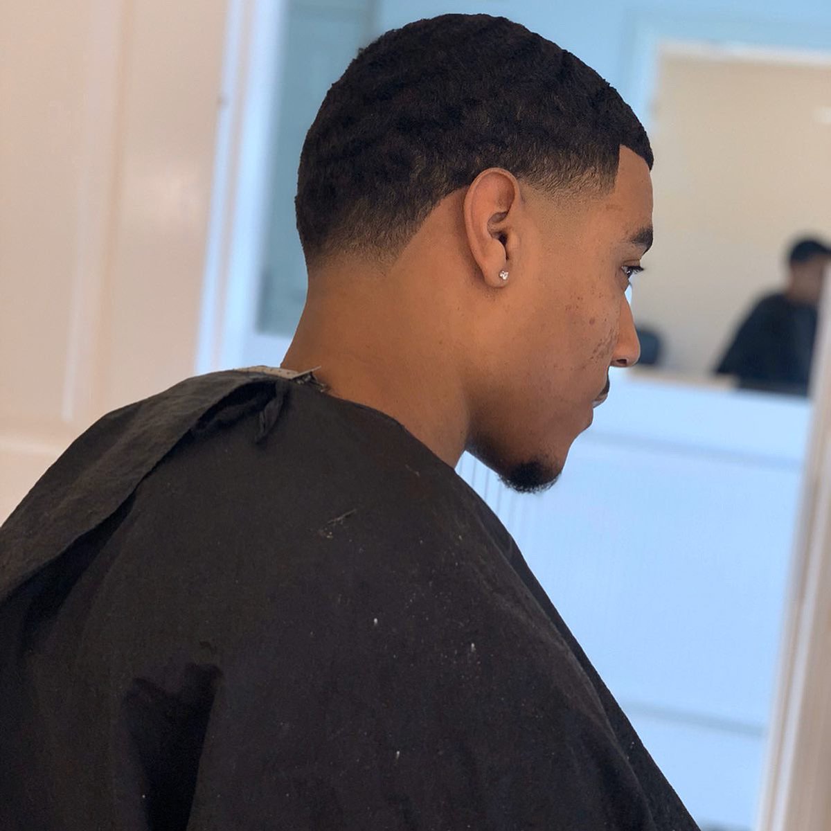 danielshokeye's tweet image. I taught myself how to cut hair at the age of 15, I was demotivated until I got into uni, met friends that pushed me towards it, since then it’s become a passion that I am proud of. I have created this brand through dedication &amp;amp; pride, if you could pls retweet and tell a friend🙏🏾