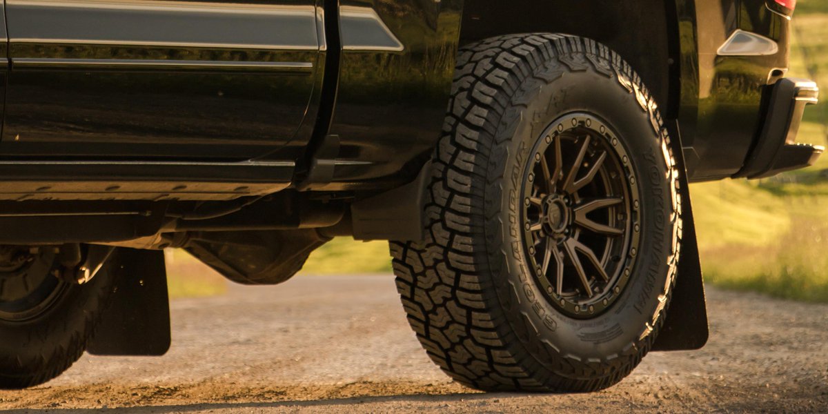 Yokohama Tire Serious Off Road Capability Uncompromised On Road Comfort This Is What The Geolandar X At Was Built For Yokohamatire Onyokohamas Geolandar Xat Chevy Silverado Overland T Co Zhfxtqaxpv