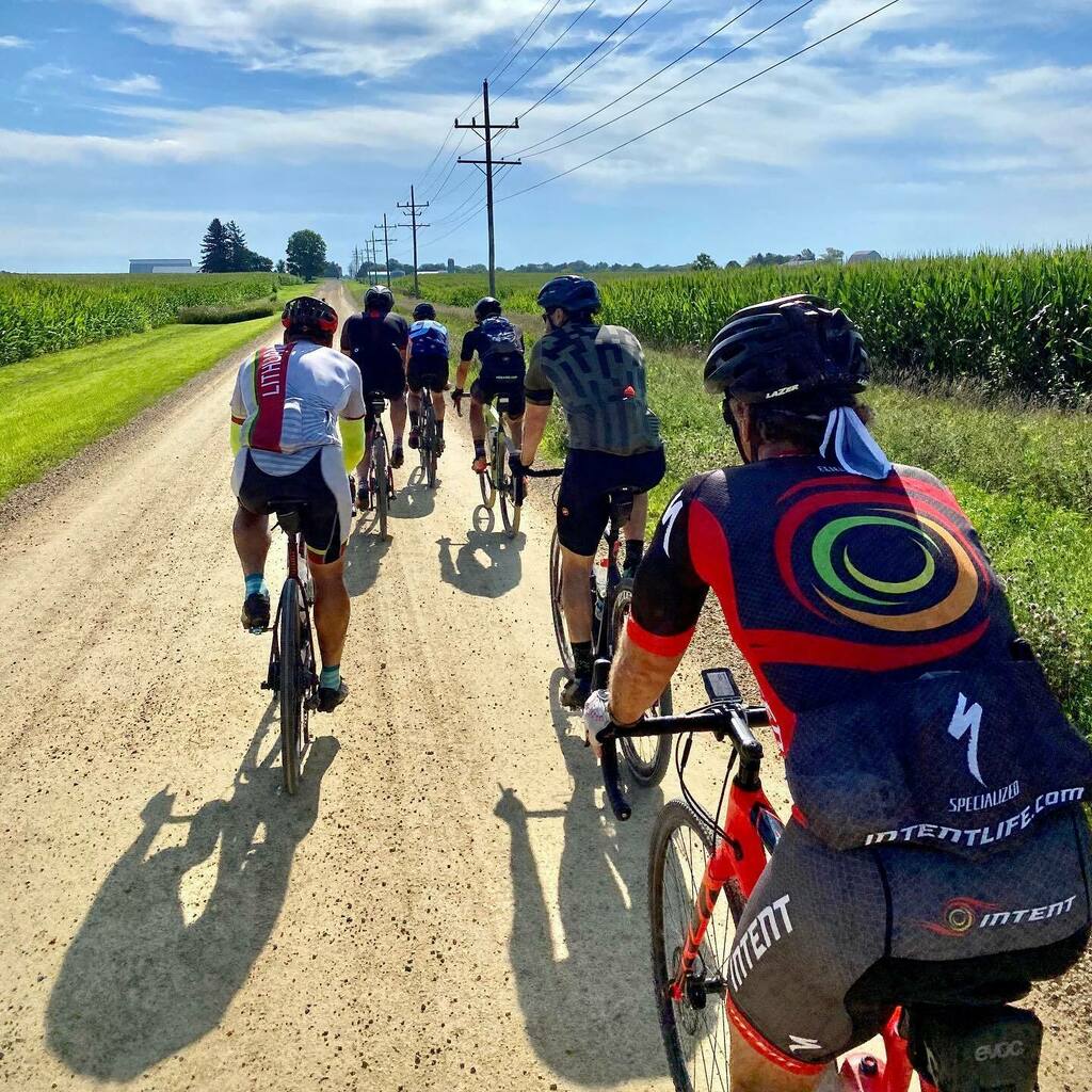 tittelba's tweet photo. Gravel Sunday #whyiride #cycling #gravelbike #gravel #gravelgrinder #groupride #instagram https://t.co/48qgFf5egm