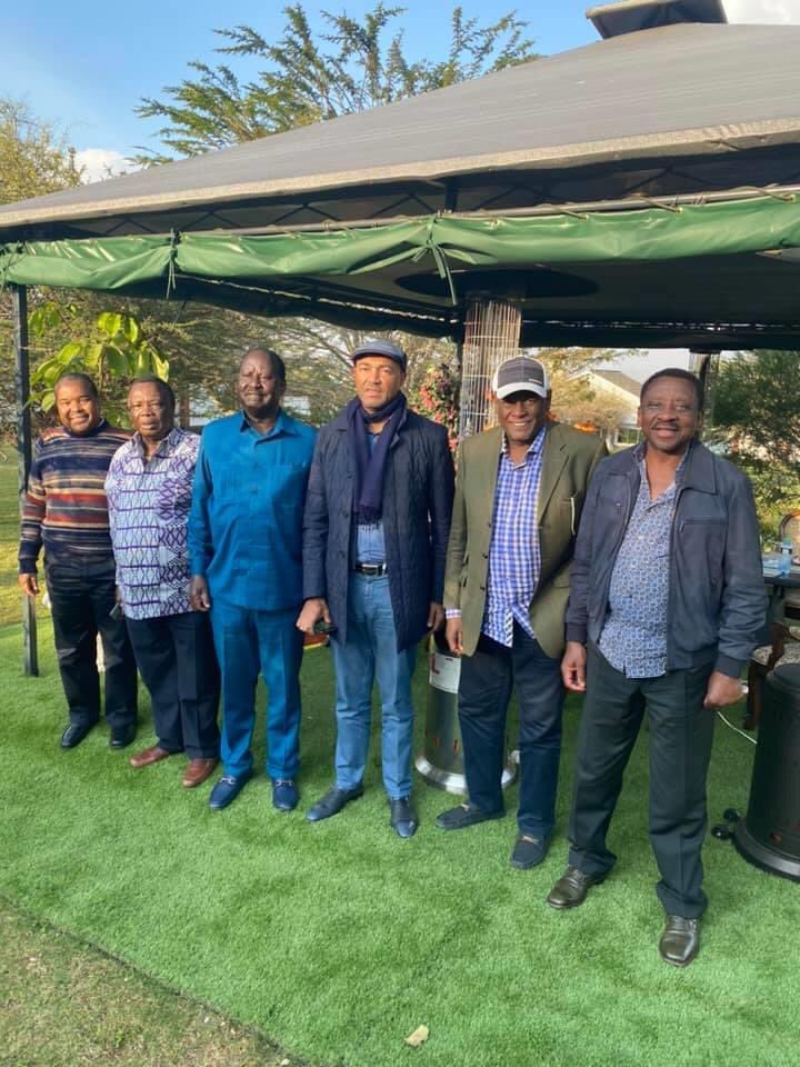 AtwoliDza's tweet photo. We thank God for taking care of Hon Raila Amolo Odinga while he was undergoing medication. I’m humbled that he chose my Ildamat Home in Kajiado as his first place to come have lunch with us. Praise be to God. https://t.co/RD43iGAyTy