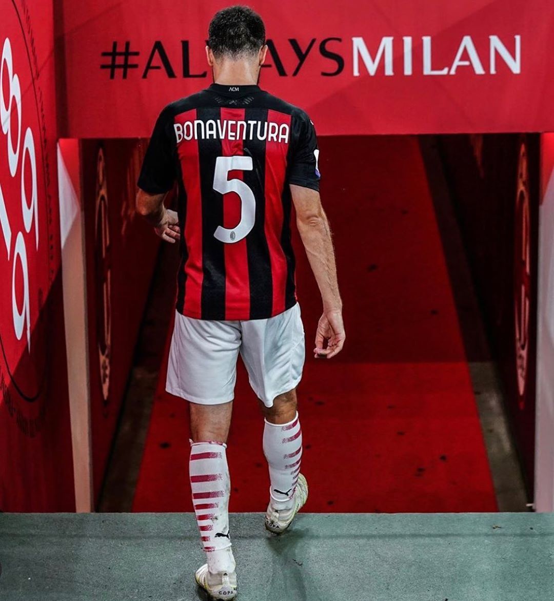 MaithamHD's tweet photo. We are gonna miss you 😢😢😭😢😭
Hope all the best for you 😭🙏
@giacomobona
@acmilan
#ForzaMilan https://t.co/QXHinobf7Q