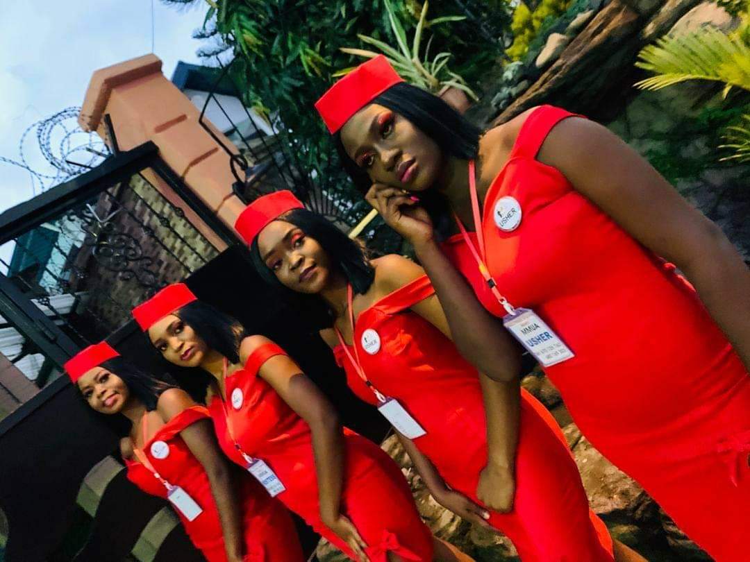 jmartinpromo's tweet photo. π π» π― π¬ β’ π° π΅ π πΆ πΉ
One of @biggy237 sponsors MMUA ( multi model ushering agency) are here with their beautiful hostesses to make the house entry a memorable one.
Picture their outfit.
#Biggy237
#MMUA
#Jmartinspromo https://t.co/7vwBUaFmcf