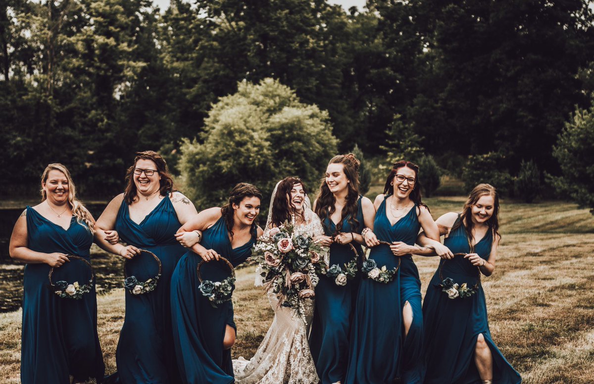 _RavioliQueen_'s tweet photo. yeth i take wedding photos n yeth i love it 

@KnackPhoto https://t.co/0LkPIgLsY4