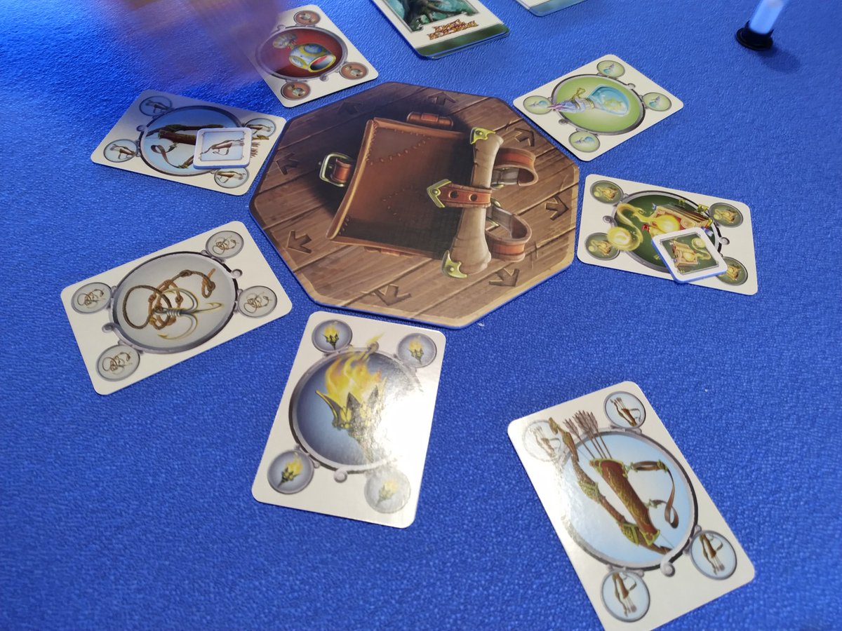 icampo34's tweet photo. Sesionaca de Domingo en la que he probado muchas cosas nuevas y algunos han vuelto a salir a mesa.
El menรบ:
#TreacheryOfThePaperFox
#TheAdventurers Piramide de Horus
#FantasticFactories
#DungeonTime
.... https://t.co/cjgvKmgHjY
